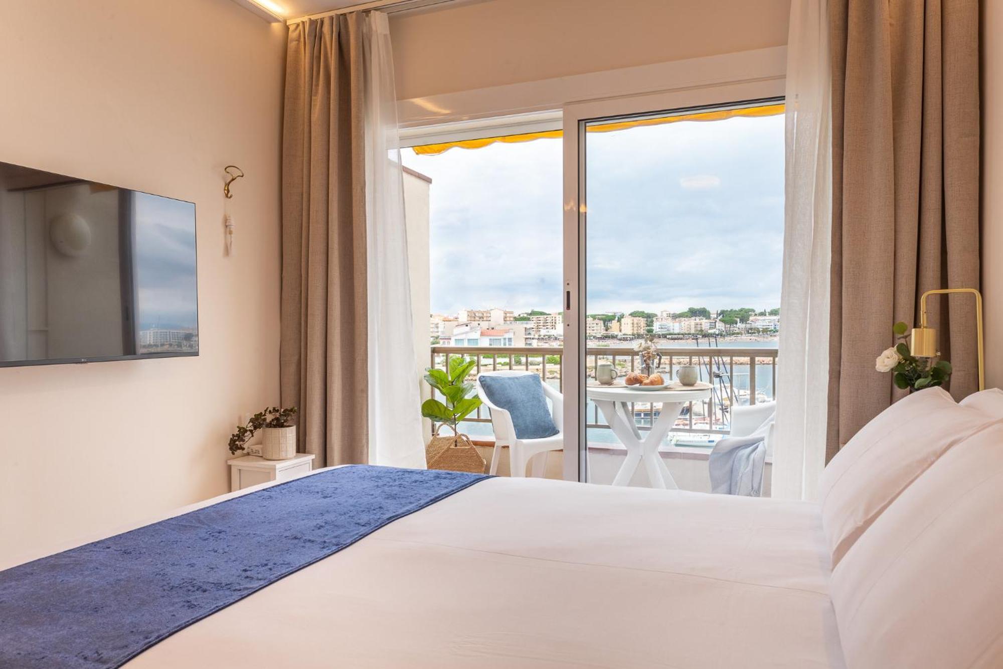 Estudio Con Terraza Lorena L' Escala Eksteriør billede