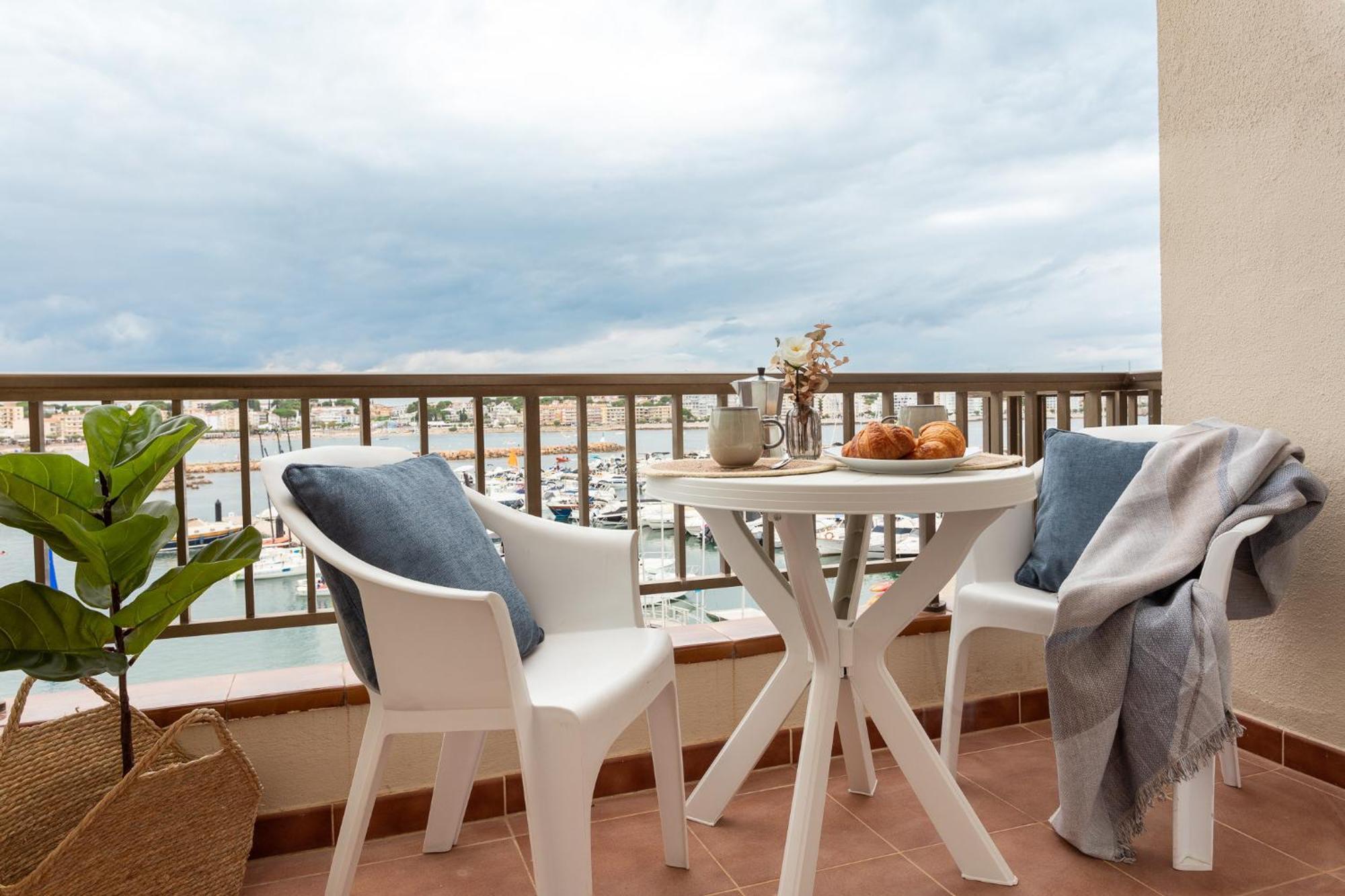 Estudio Con Terraza Lorena L' Escala Eksteriør billede